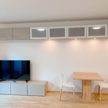 U1 Alte Donau Old Danube City Apartment 2 Vienna Esterno foto