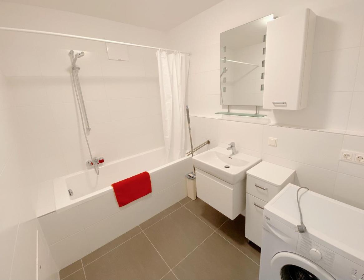 U1 Alte Donau Old Danube City Apartment 2 Vienna Esterno foto